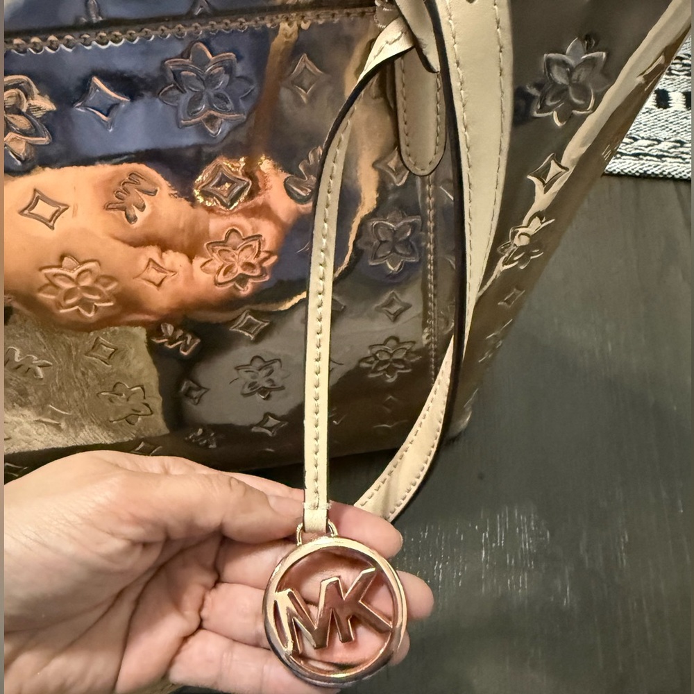 NWOT Micheal Kors Ciara Large Tote bag with matching  wallet - Picture 8 of 10